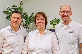 Dr. Malte H. J. Heeg, Marina Weidt und Dr. Christian Clemens (v.li.)